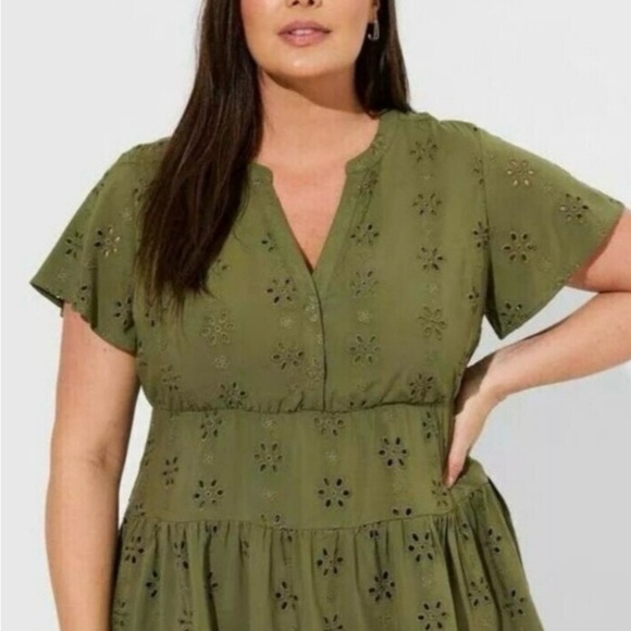 Torrid Olive Green Eyelet Top - Picture 1 of 4